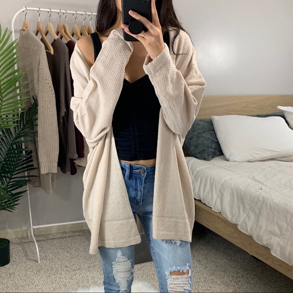 🆕 Madeline - Almond Lightweight Cardigan - Picture 2 of 7